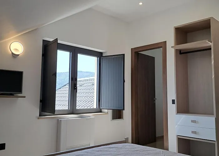 Corina * Vaccarizzo Albanese