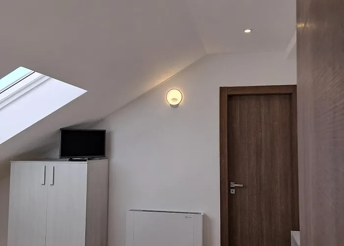 Corina Alojamento de Acomodação e Pequeno-almoço *